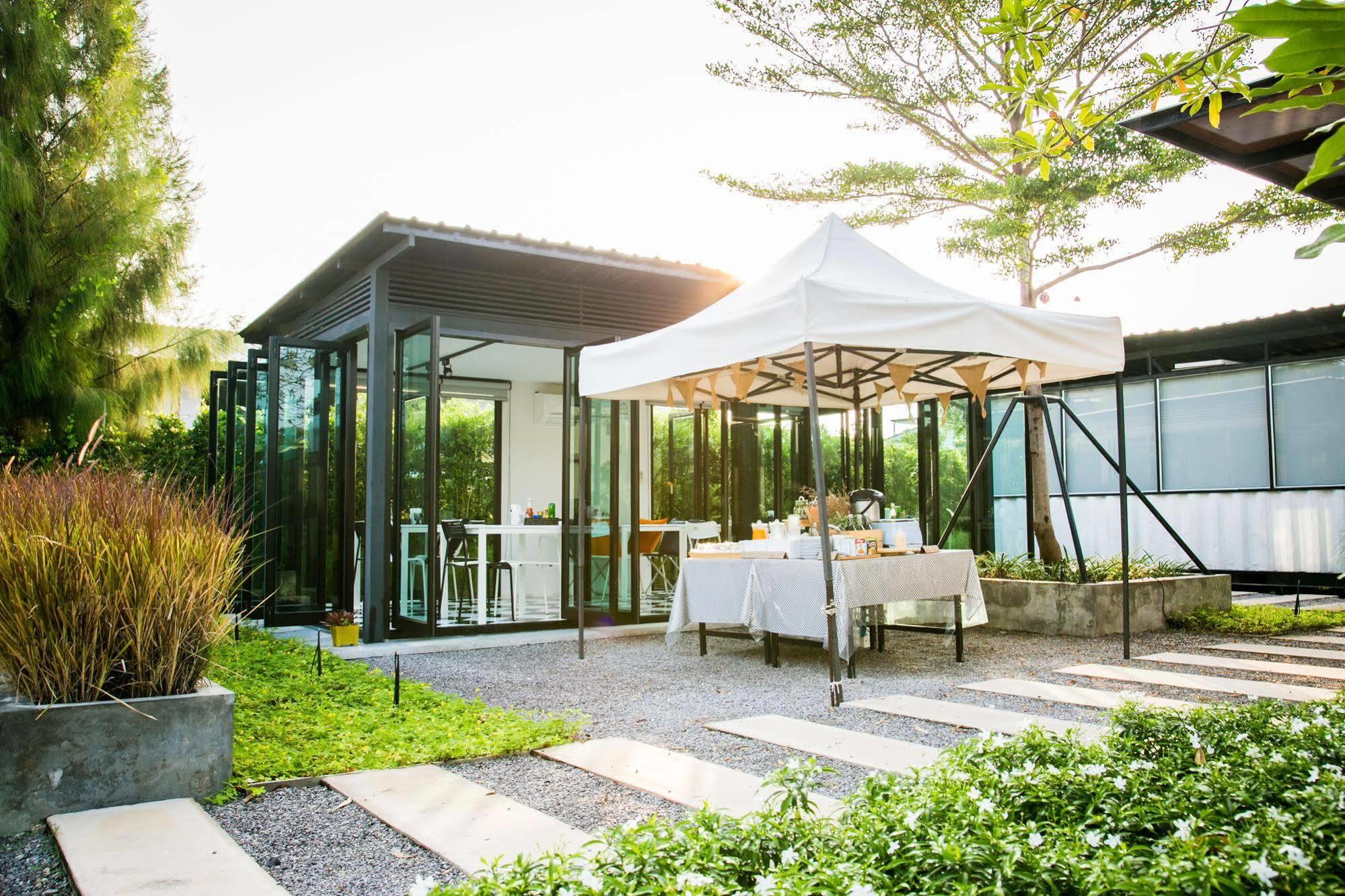The Restro Hotel Hua Hin Luaran gambar
